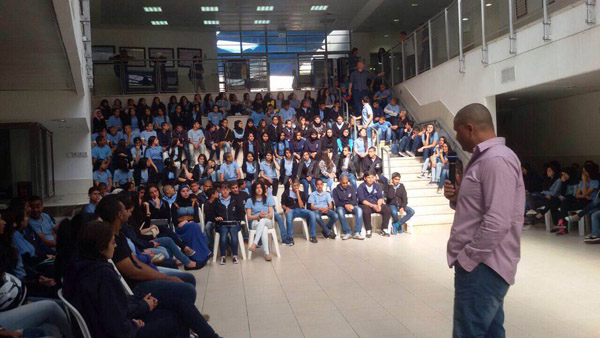 اختتام الفصل الثاني في مدرسة أجيال الثانوية 